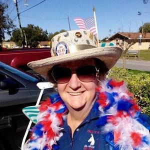 Meet your Posher, Janet