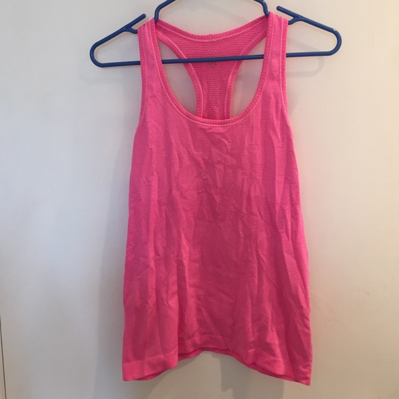 Lululemon tank top
