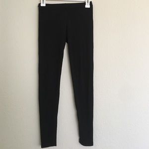 TWO LEGGING BUNDLE!