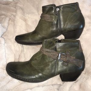 Miz Mooz olive green leather ankle boot size 10.5