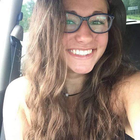 Meet your Posher, Christa