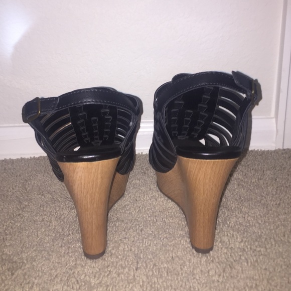 Black-wedges - Picture 4 of 4