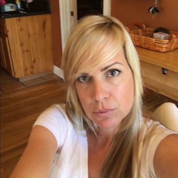 Meet your Posher, Shona - Picture 1 of 1