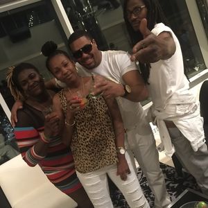 Meet your Posher, Yvette