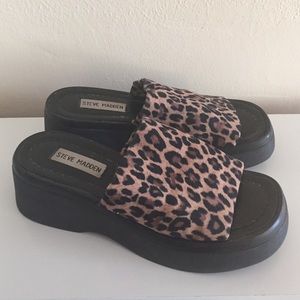 90s STEVE MADDEN platform leopard print wedges