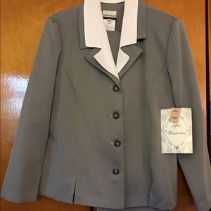 Business suit 3 pcs NWT