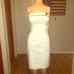 ☀️HOST PICK!! White Strapless Dress☀️