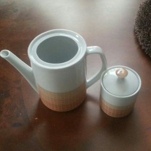 Retro 1950's brown tea and sugar set