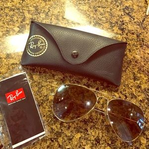 Gold Ray Ban Aviators