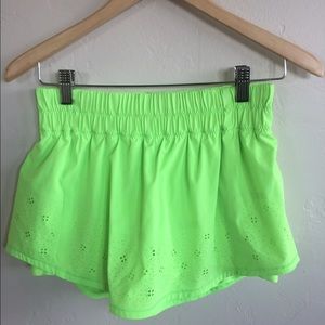 Lululemon Breeze by Skirt*Laser Cut*in Zippy Lime