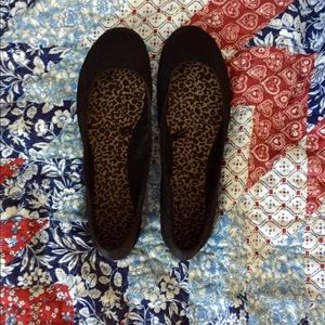 Black flats - Size 6