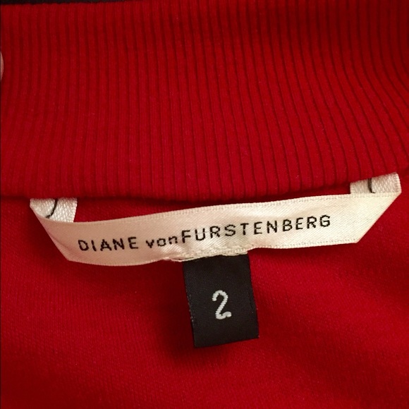 SOLD! Gorgeous! DVF Wool Knit True Wrap Dress, 2 - Picture 4 of 4