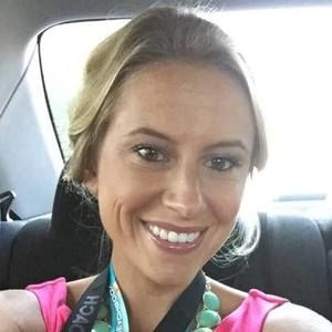 Meet your Posher, Lindsey