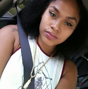 Meet your Posher, Lavonne