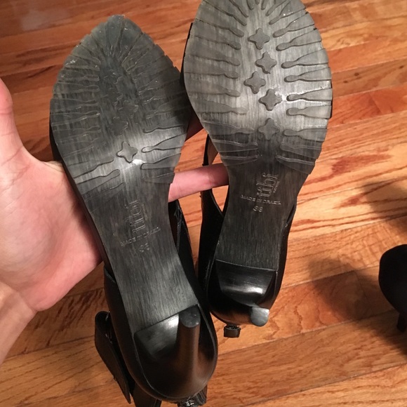 Tibi New York Evie black ankle strap heels - Picture 4 of 4