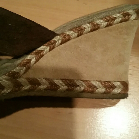 Uggs slip-on wedges - Picture 4 of 4
