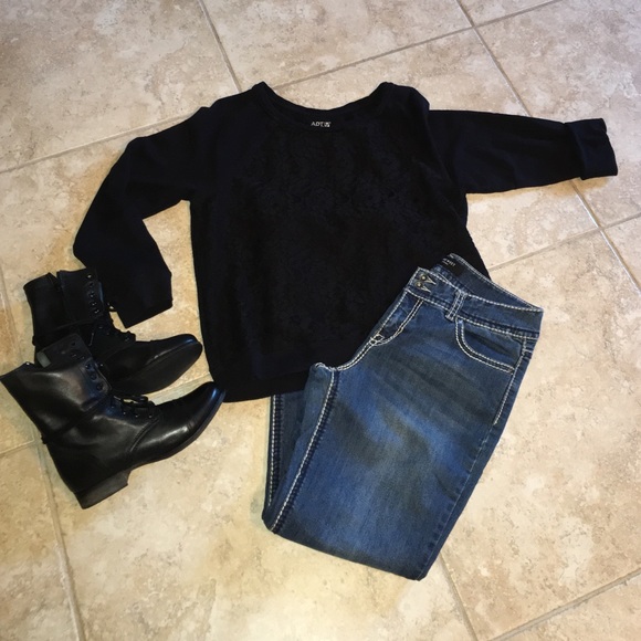 Apt 9 sweatshirt style top