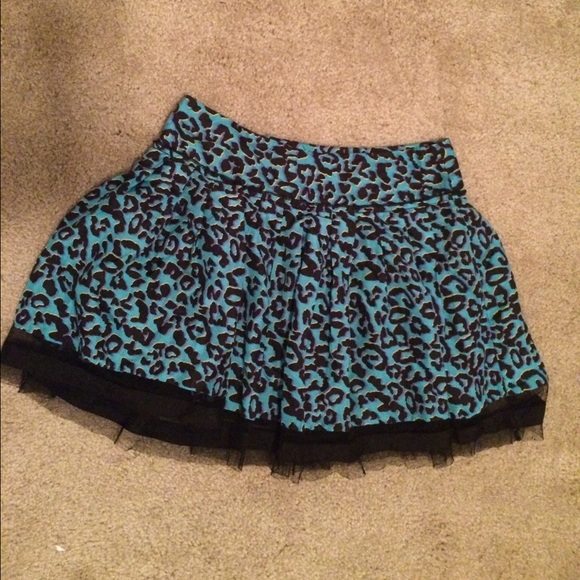 Cute Forever 21 pleated skirt!