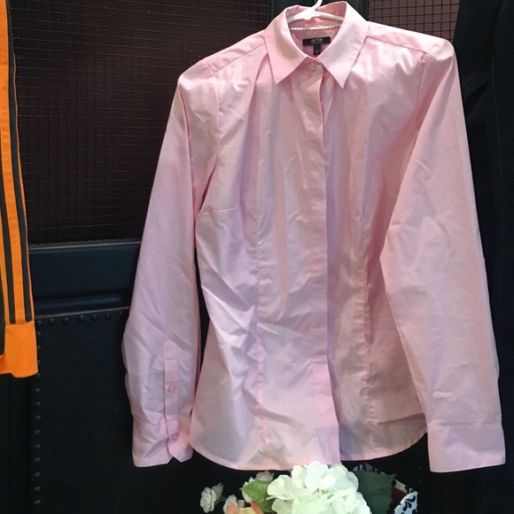 Long sleeve apt 9 women's business shirt. - Picture 1 of 4