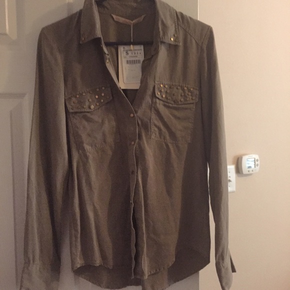 Zara premium olive green button up shirt