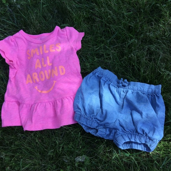 Outfit - Picture 1 of 1