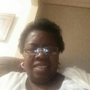 Meet your Posher, Janis