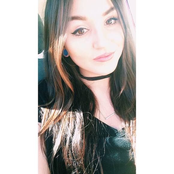 Meet your Posher, Brittany