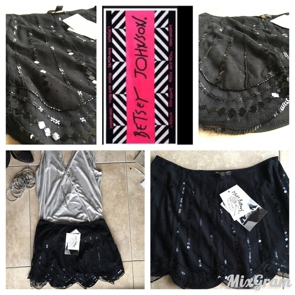 Betsey Johnson Black Lacy Sequin Scallop Shorts