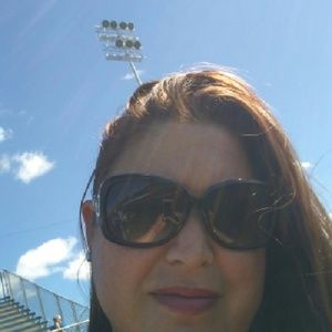 Meet your Posher, Connie