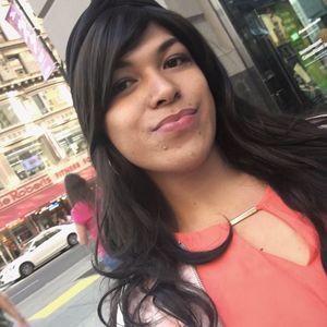 Meet your Posher, Paris