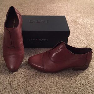 Tommy Hilfiger dress shoes