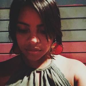 Meet your Posher, Alexis