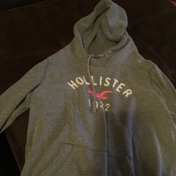 Sweatshirt - Picture 1 of 1