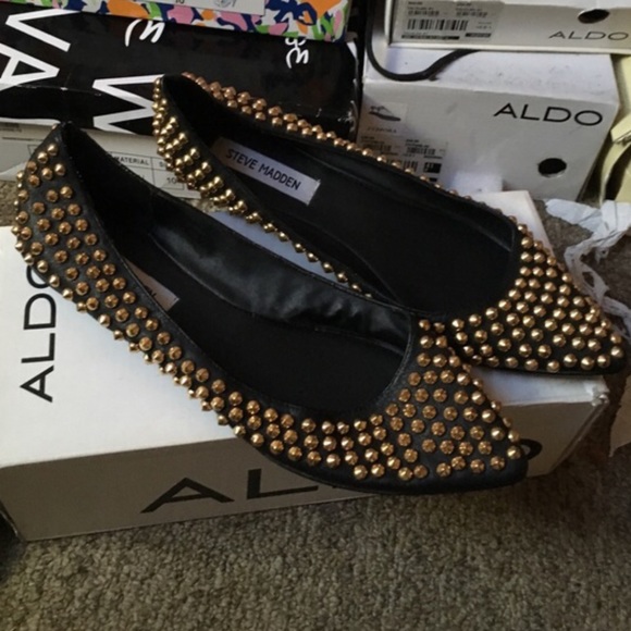 Steve Madden studded flats