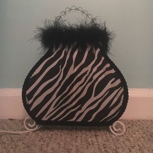 A Black and White Zebra Lamp👍🏼
