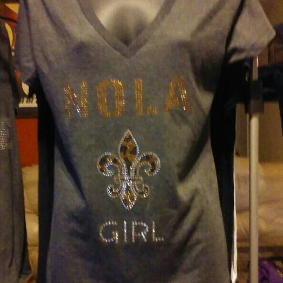 NOLA GIRL T SHIRT