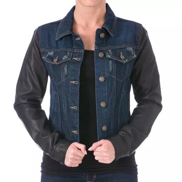 NWT LAUNDRY BY SHELLI SEGAL DENIM JACKET