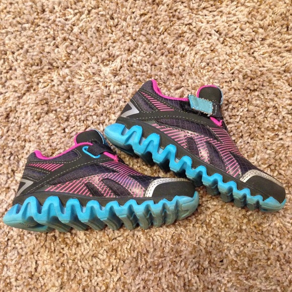 Toddler Reebok Zigtech - Picture 2 of 3