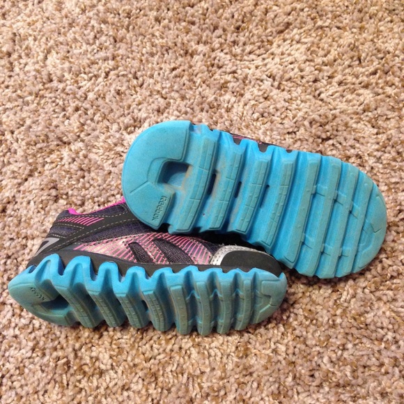 Toddler Reebok Zigtech - Picture 3 of 3