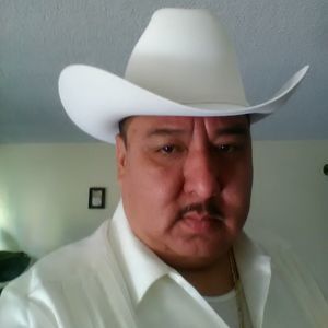 Meet your Posher, Juan