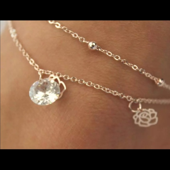 (A2) Flower Rhinestone Anklet - Picture 2 of 2