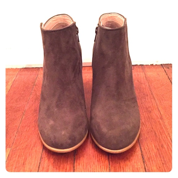 Old Navy booties