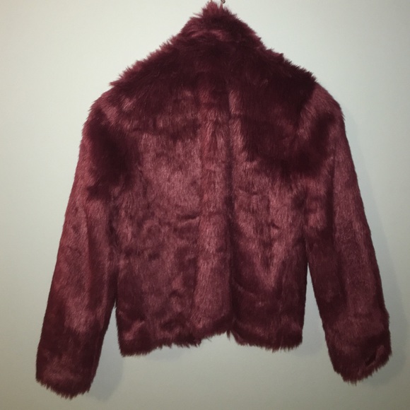 Faux fur - Picture 2 of 4