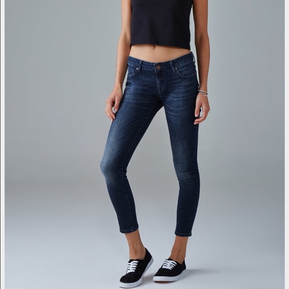 Forever 21 skinny jeans