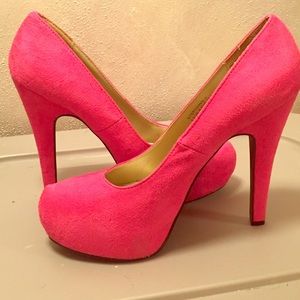 Fuschia pink suede heels