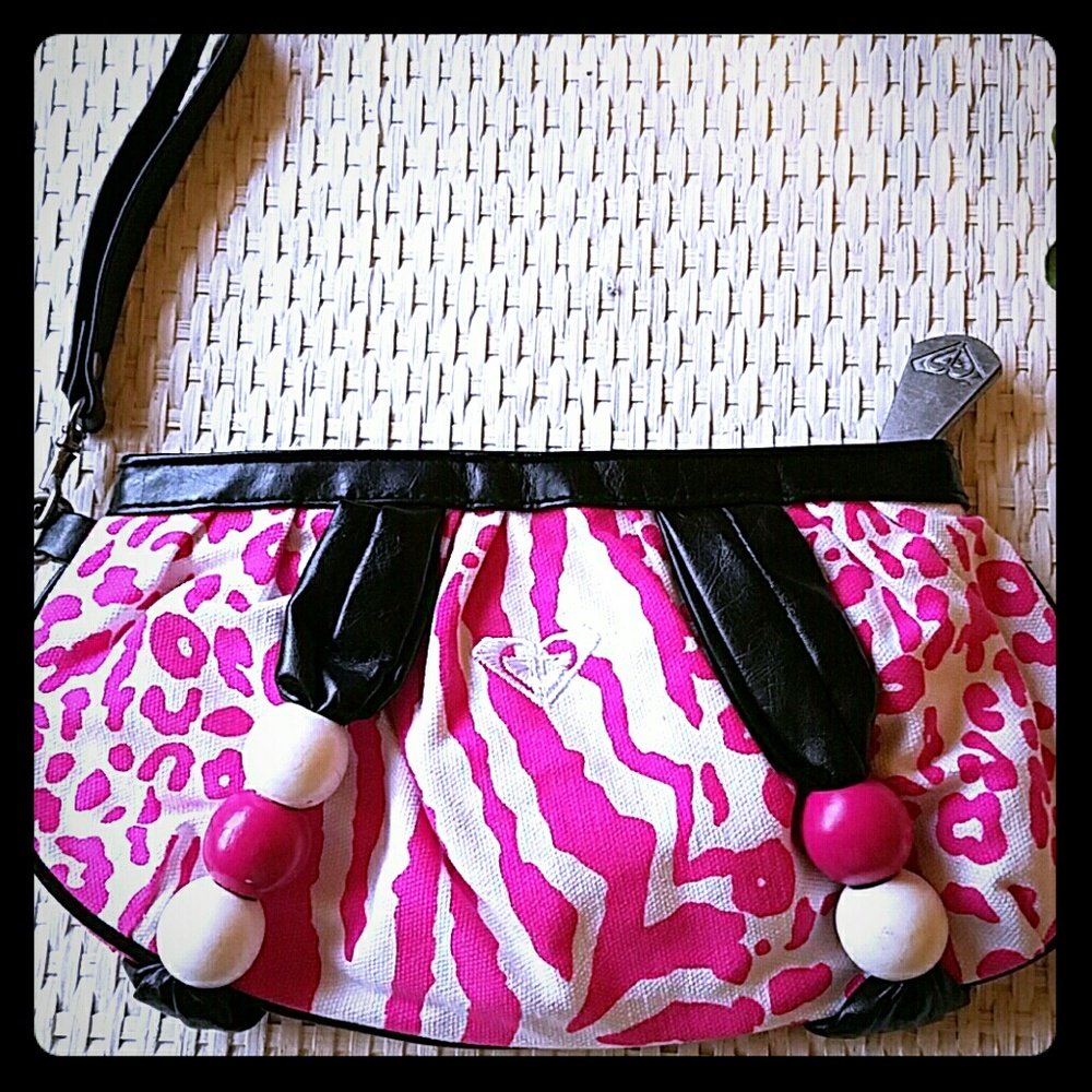 💗Roxy wristlet bag