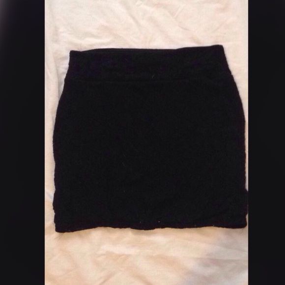 Body central skirt