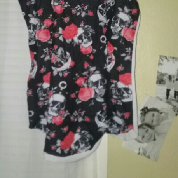 Tank top - Picture 3 of 3