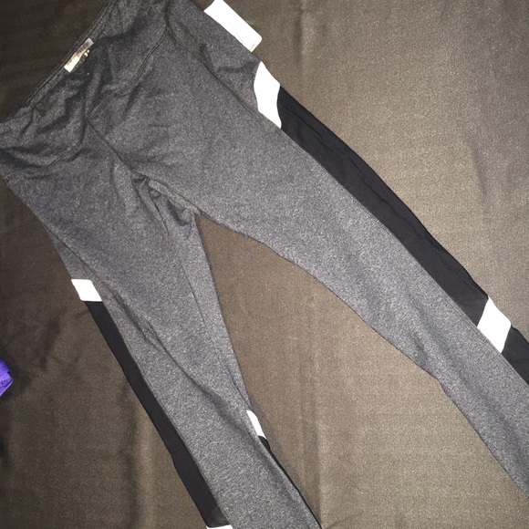 Gray leggings with black mesh