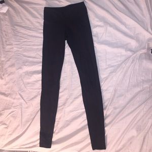 Lulu lemon basic black tights SIZE 2